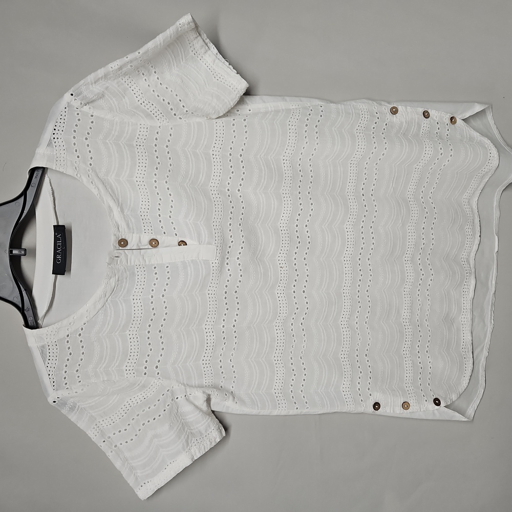 Large white eyelet pullover shirt. Brand Gracila. Brand new, never worn.